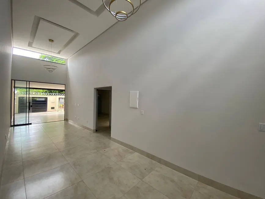 Casa com 3 quartos à venda, 243m2 em Jardim América, Goiania - GO - imagem 6 Foto 6 de Casa com 3 quartos à venda, 243m2 em Jardim América, Goiania - GO