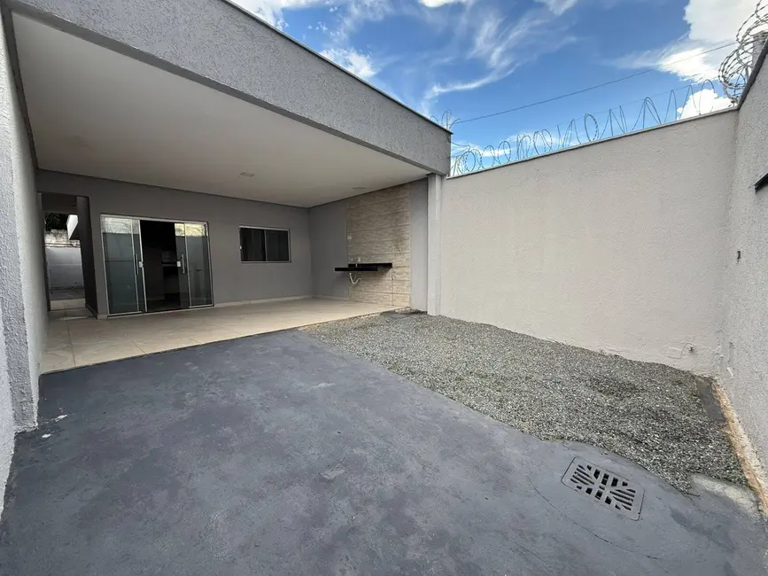 Foto 3 de Casa com 3 quartos à venda, 180m2 em Residencial Itaipu, Goiania - GO