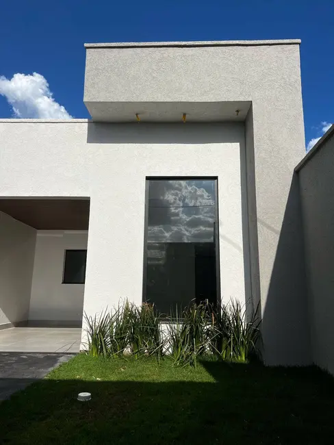Foto 1 de Casa com 3 quartos à venda, 180m2 em Jardim Himalaia, Aparecida De Goiania - GO