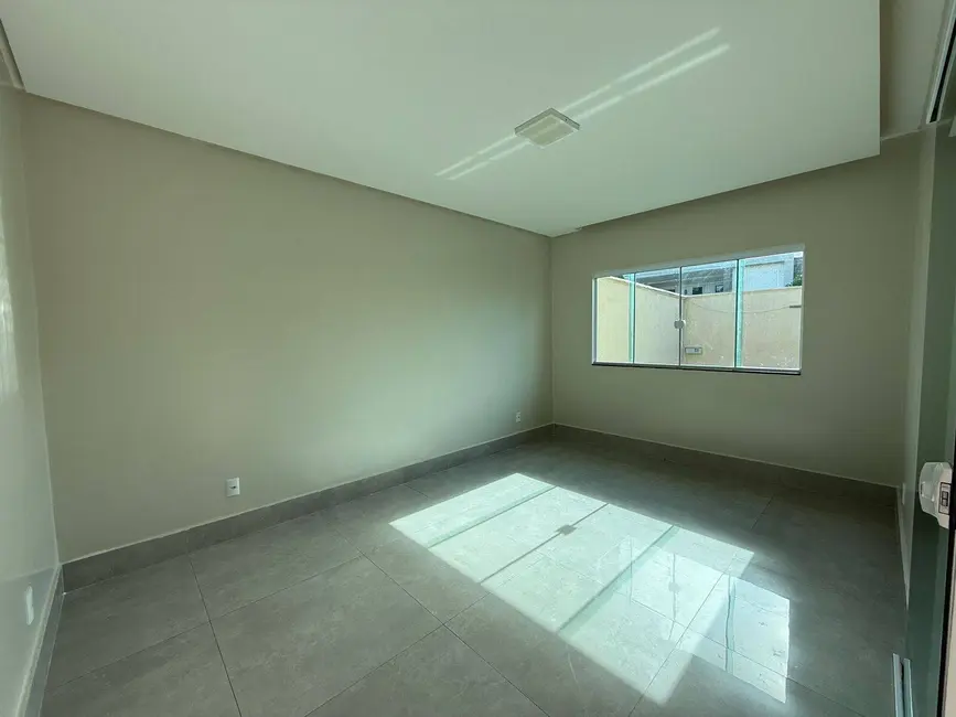 Foto 6 de Sobrado com 4 quartos à venda, 210m2 em Jardim Atlântico, Goiania - GO