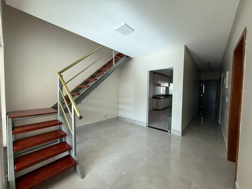 Foto 7 de Sobrado com 4 quartos à venda, 210m2 em Jardim Atlântico, Goiania - GO