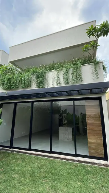 Sobrado com 3 quartos à venda, 210m2 em Jardim Atlântico, Goiania - GO - imagem 8 Foto 8 de Sobrado com 3 quartos à venda, 210m2 em Jardim Atlântico, Goiania - GO