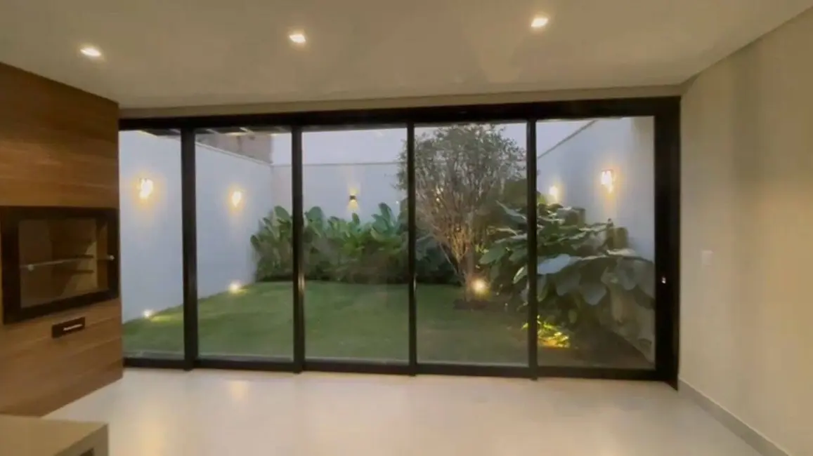 Sobrado com 3 quartos à venda, 210m2 em Jardim Atlântico, Goiania - GO - imagem 6 Foto 6 de Sobrado com 3 quartos à venda, 210m2 em Jardim Atlântico, Goiania - GO