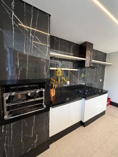 Foto 9 de Casa com 3 quartos à venda, 422m2 em Suru, Santana De Parnaiba - SP