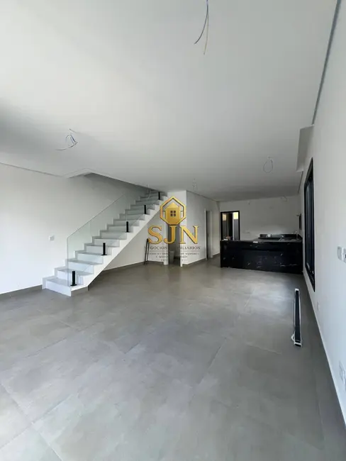 Foto 1 de Casa com 3 quartos à venda, 138m2 em Jardim Flórida, Barueri - SP