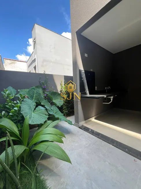 Foto 2 de Casa com 3 quartos à venda, 138m2 em Jardim Flórida, Barueri - SP