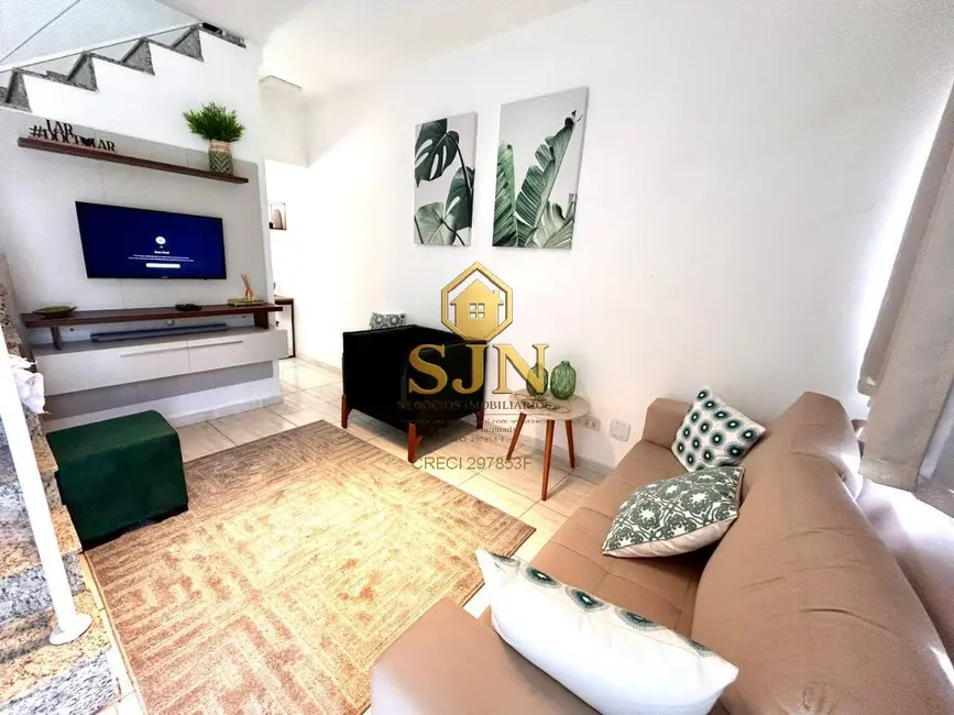 Casa com 2 quartos à venda, 62m2 em Chácara do Solar III, Santana De Parnaiba - SP - imagem 2 Foto 2 de Casa com 2 quartos à venda, 62m2 em Chácara do Solar III, Santana De Parnaiba - SP