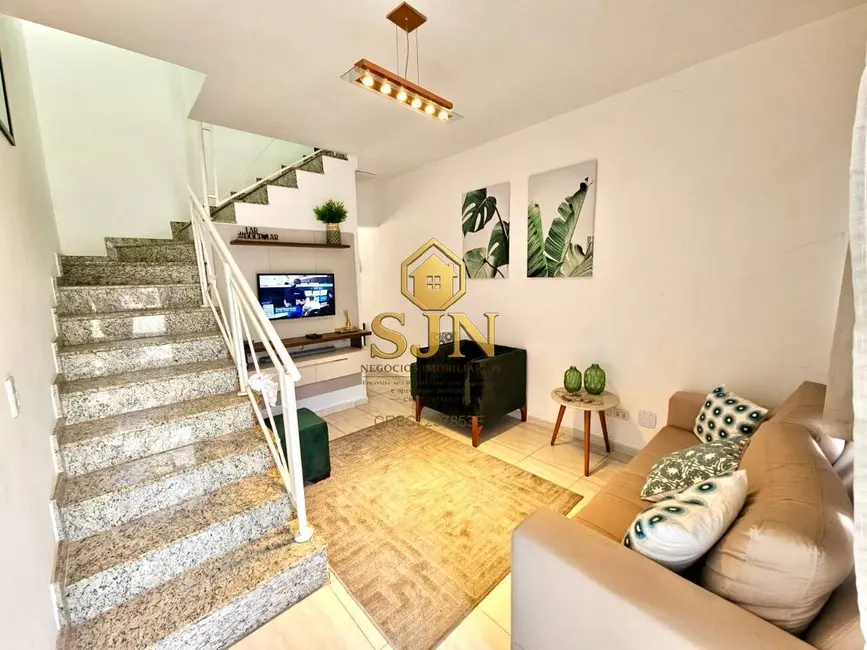 Casa com 2 quartos à venda, 62m2 em Chácara do Solar III, Santana De Parnaiba - SP - imagem 4 Foto 4 de Casa com 2 quartos à venda, 62m2 em Chácara do Solar III, Santana De Parnaiba - SP
