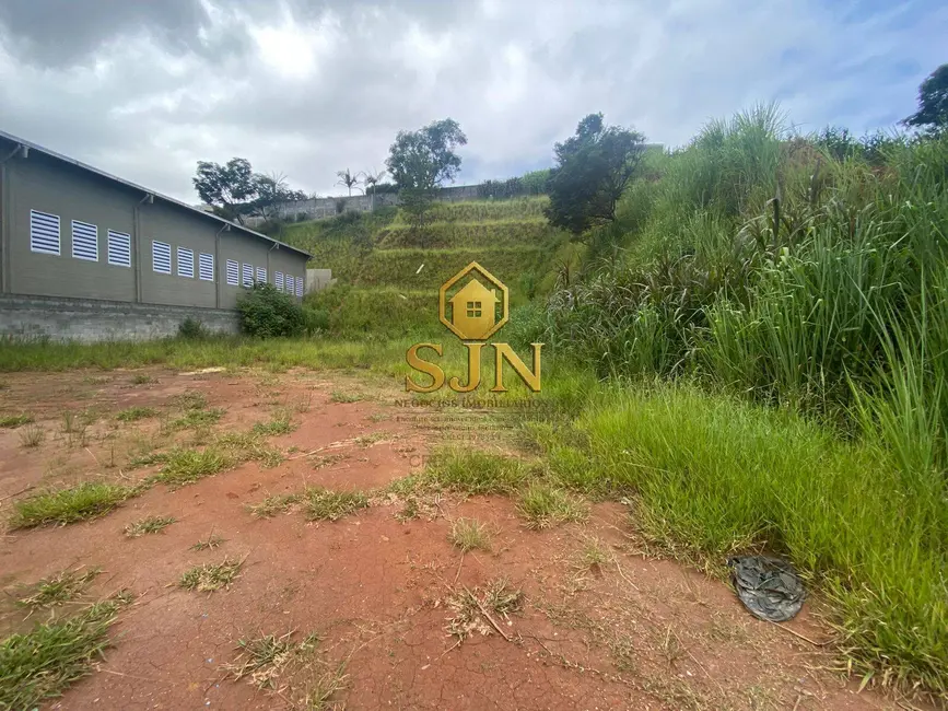 Foto 1 de Terreno / Lote à venda, 2100m2 em Recanto Silvestre (Fazendinha), Santana De Parnaiba - SP