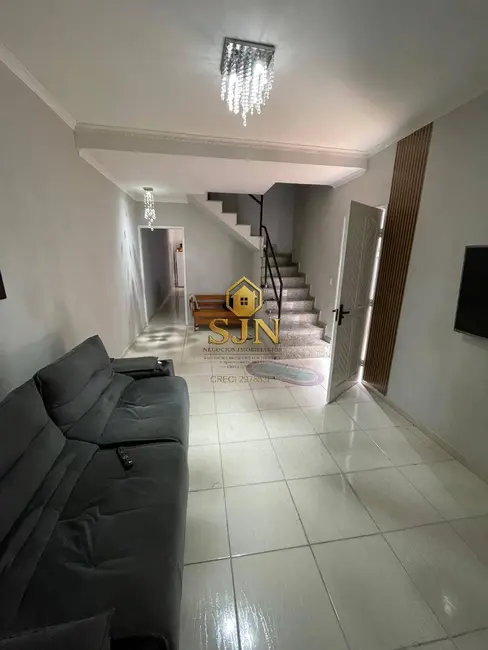 Casa com 3 quartos à venda, 132m2 em Parque Santana, Santana De Parnaiba - SP - imagem 1 Foto 1 de Casa com 3 quartos à venda, 132m2 em Parque Santana, Santana De Parnaiba - SP