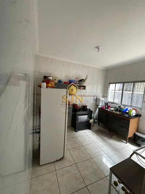 Casa com 3 quartos à venda, 132m2 em Parque Santana, Santana De Parnaiba - SP - imagem 2 Foto 2 de Casa com 3 quartos à venda, 132m2 em Parque Santana, Santana De Parnaiba - SP