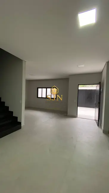 Casa à venda, 186m2 em Portais (Polvilho), Cajamar - SP - imagem 4 Foto 4 de Casa à venda, 186m2 em Portais (Polvilho), Cajamar - SP