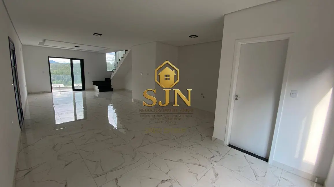 Foto 9 de Casa à venda, 180m2 em Portais (Polvilho), Cajamar - SP