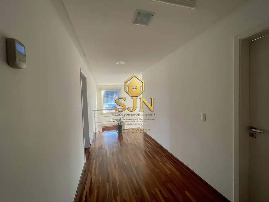 Casa com 4 quartos à venda, 521m2 em Tarumã, Santana De Parnaiba - SP - imagem 4 Foto 4 de Casa com 4 quartos à venda, 521m2 em Tarumã, Santana De Parnaiba - SP