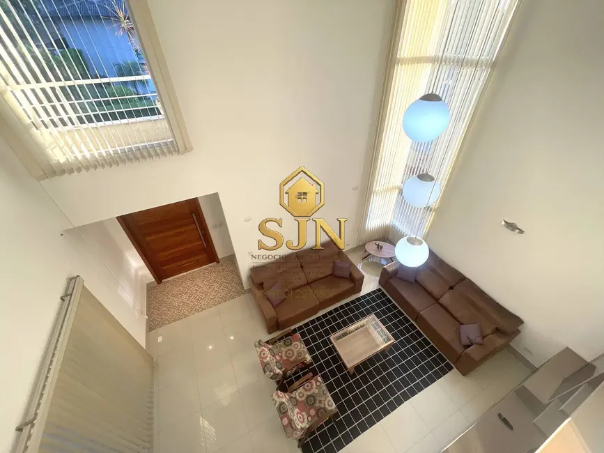 Casa com 4 quartos à venda, 521m2 em Tarumã, Santana De Parnaiba - SP - imagem 3 Foto 3 de Casa com 4 quartos à venda, 521m2 em Tarumã, Santana De Parnaiba - SP