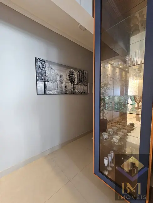 Apartamento com 3 quartos à venda, 112m2 em Maracanã, Praia Grande - SP - imagem 9 Foto 9 de Apartamento com 3 quartos à venda, 112m2 em Maracanã, Praia Grande - SP