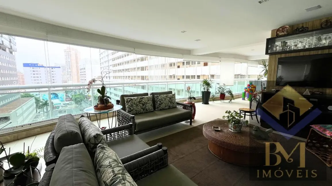 Apartamento com 4 quartos à venda, 239m2 em Gonzaga, Santos - SP - imagem 9 Foto 9 de Apartamento com 4 quartos à venda, 239m2 em Gonzaga, Santos - SP
