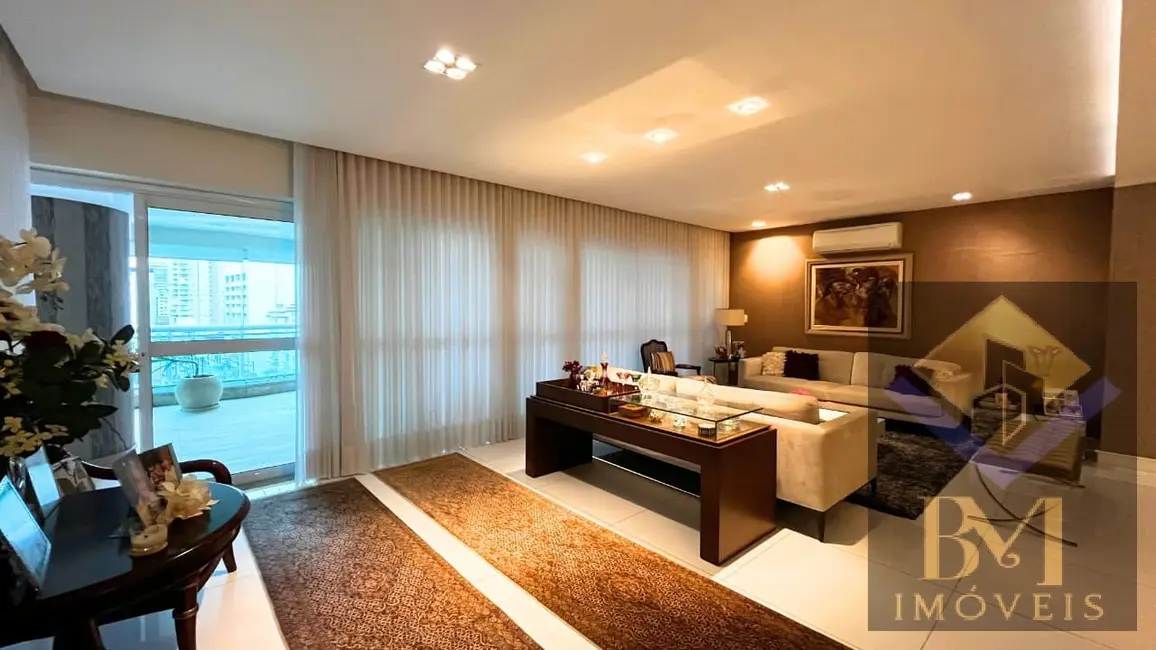 Apartamento com 4 quartos à venda, 239m2 em Gonzaga, Santos - SP - imagem 4 Foto 4 de Apartamento com 4 quartos à venda, 239m2 em Gonzaga, Santos - SP