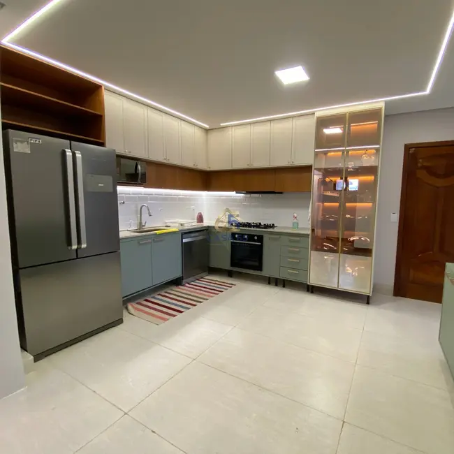 Foto 9 de Apartamento com 4 quartos à venda, 330m2 em Quilombo, Cuiaba - MT