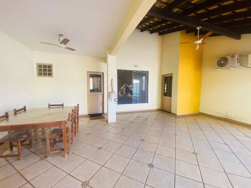 Foto 8 de Casa com 4 quartos à venda, 294m2 em Jardim Petrópolis, Cuiaba - MT
