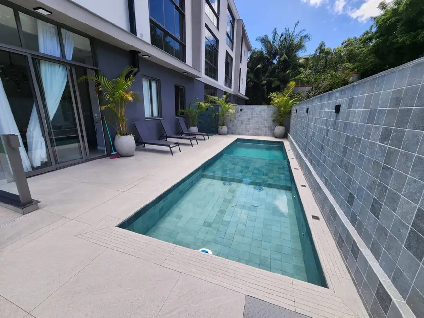 Apartamento com 1 quarto à venda, 38m2 em Canasvieiras, Florianopolis - SC - imagem 4 Foto 4 de Apartamento com 1 quarto à venda, 38m2 em Canasvieiras, Florianopolis - SC
