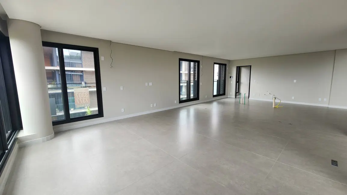 Foto 9 de Apartamento com 3 quartos à venda, 236m2 em Jurerê, Florianopolis - SC