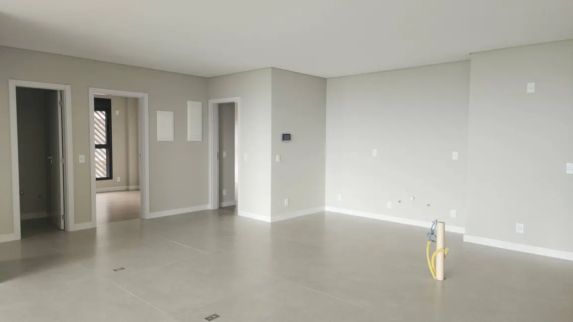Apartamento com 3 quartos à venda, 148m2 em Jurerê, Florianopolis - SC - imagem 4 Foto 4 de Apartamento com 3 quartos à venda, 148m2 em Jurerê, Florianopolis - SC