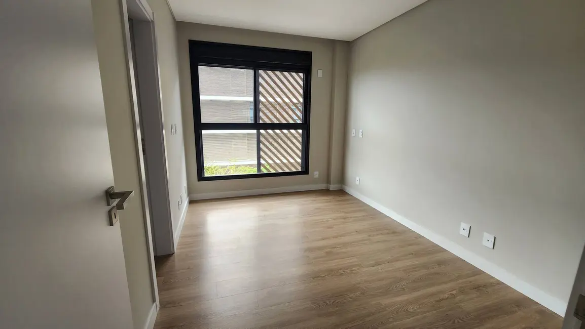 Apartamento com 3 quartos à venda, 148m2 em Jurerê, Florianopolis - SC - imagem 9 Foto 9 de Apartamento com 3 quartos à venda, 148m2 em Jurerê, Florianopolis - SC