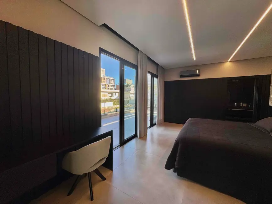Foto 7 de Casa com 5 quartos à venda e para alugar, 646m2 em Jurerê Internacional, Florianopolis - SC