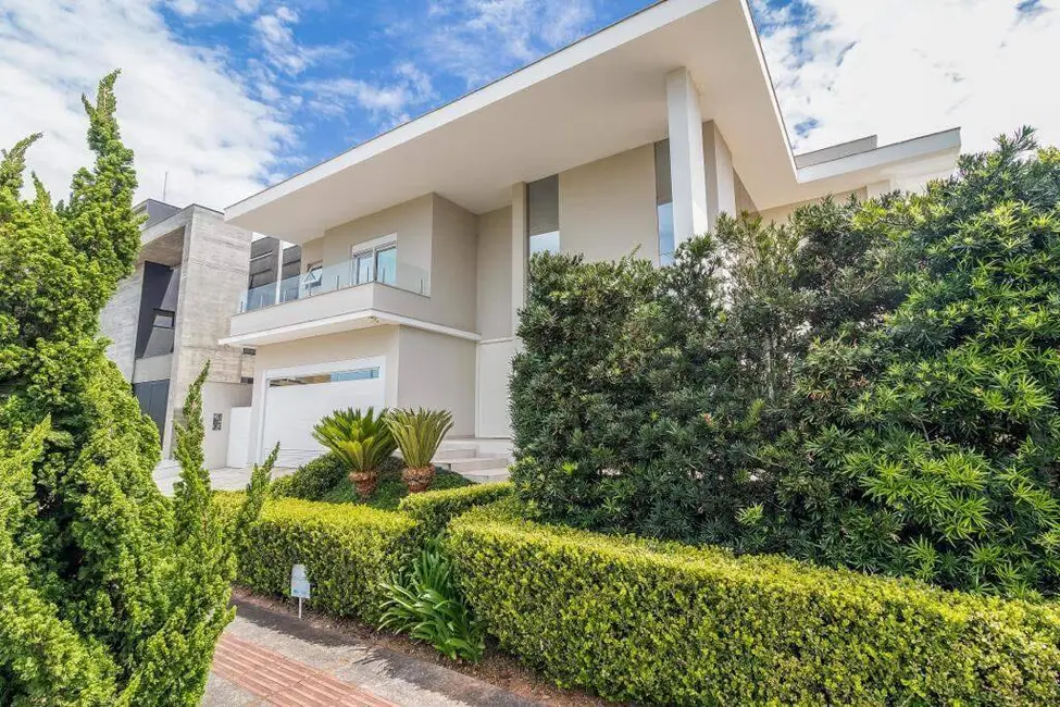 Casa com 5 quartos à venda, 500m2 em Jurerê Internacional, Florianopolis - SC - imagem 3 Foto 3 de Casa com 5 quartos à venda, 500m2 em Jurerê Internacional, Florianopolis - SC