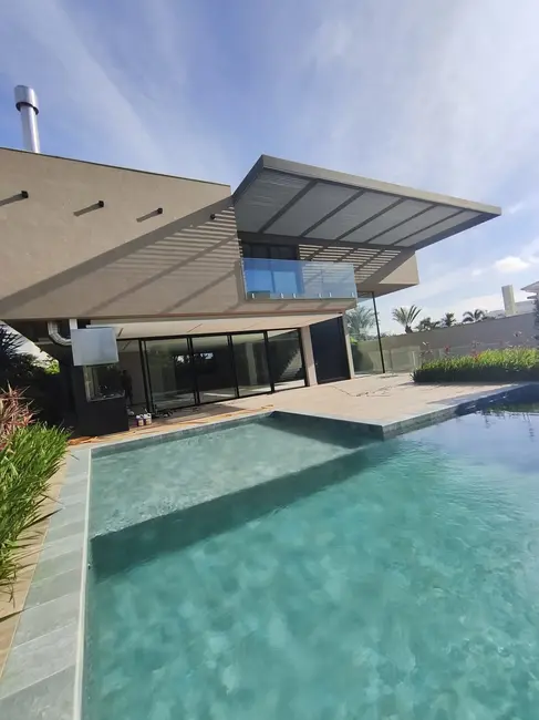 Casa com 5 quartos à venda, 727m2 em Jurerê Internacional, Florianopolis - SC - imagem 3 Foto 3 de Casa com 5 quartos à venda, 727m2 em Jurerê Internacional, Florianopolis - SC