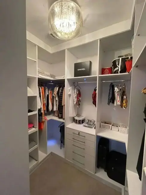 Casa com 3 quartos à venda em Jurerê Internacional, Florianopolis - SC - imagem 8 Foto 8 de Casa com 3 quartos à venda em Jurerê Internacional, Florianopolis - SC