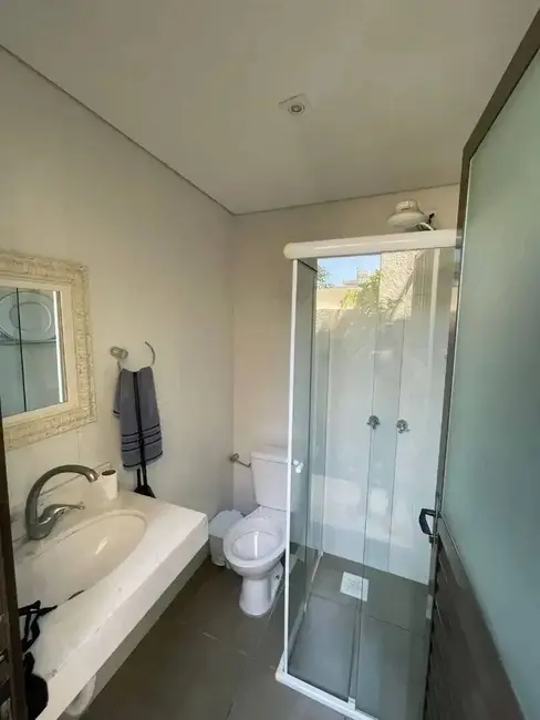 Casa com 3 quartos à venda em Jurerê Internacional, Florianopolis - SC - imagem 5 Foto 5 de Casa com 3 quartos à venda em Jurerê Internacional, Florianopolis - SC