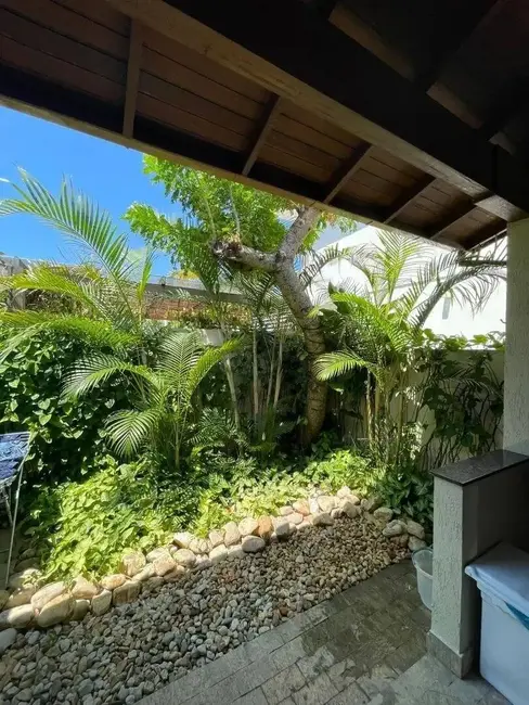 Casa com 3 quartos à venda em Jurerê Internacional, Florianopolis - SC - imagem 6 Foto 6 de Casa com 3 quartos à venda em Jurerê Internacional, Florianopolis - SC