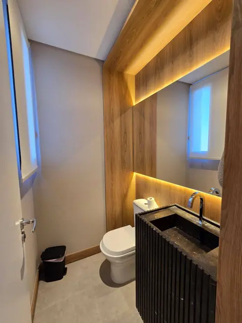 Foto 3 de Apartamento com 4 quartos à venda, 160m2 em Jurerê, Florianopolis - SC