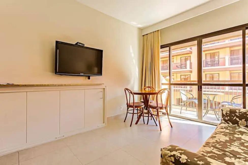 Foto 2 de Apartamento com 1 quarto à venda, 51m2 em Jurerê, Florianopolis - SC
