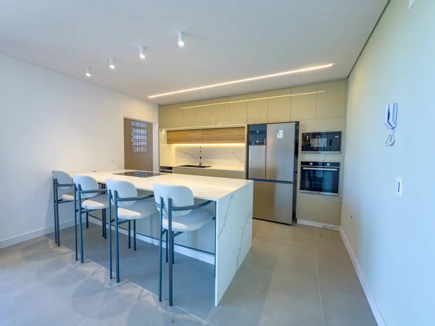 Foto 2 de Apartamento com 2 quartos à venda, 122m2 em Canasvieiras, Florianopolis - SC