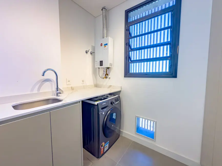 Foto 4 de Apartamento com 2 quartos à venda, 122m2 em Canasvieiras, Florianopolis - SC