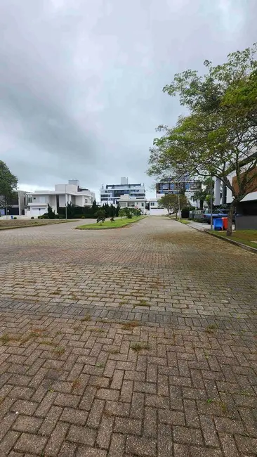 Terreno / Lote à venda, 701m2 em Jurerê Internacional, Florianopolis - SC - imagem 4 Foto 4 de Terreno / Lote à venda, 701m2 em Jurerê Internacional, Florianopolis - SC