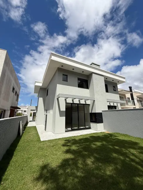 Casa com 3 quartos à venda, 175m2 em Ingleses do Rio Vermelho, Florianopolis - SC - imagem 1 Foto 1 de Casa com 3 quartos à venda, 175m2 em Ingleses do Rio Vermelho, Florianopolis - SC