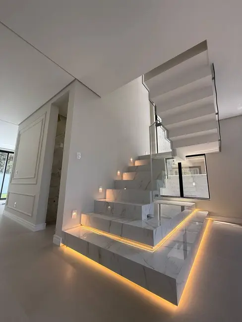 Casa com 3 quartos à venda, 175m2 em Ingleses do Rio Vermelho, Florianopolis - SC - imagem 6 Foto 6 de Casa com 3 quartos à venda, 175m2 em Ingleses do Rio Vermelho, Florianopolis - SC