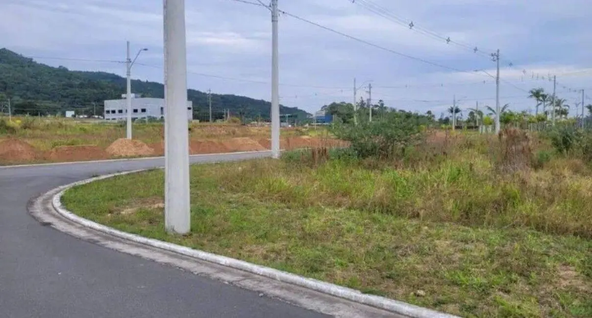 Terreno / Lote à venda, 450m2 em Vargem Grande, Florianopolis - SC - imagem 2 Foto 2 de Terreno / Lote à venda, 450m2 em Vargem Grande, Florianopolis - SC