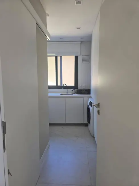 Apartamento com 3 quartos à venda, 253m2 em Jurerê, Florianopolis - SC - imagem 5 Foto 5 de Apartamento com 3 quartos à venda, 253m2 em Jurerê, Florianopolis - SC