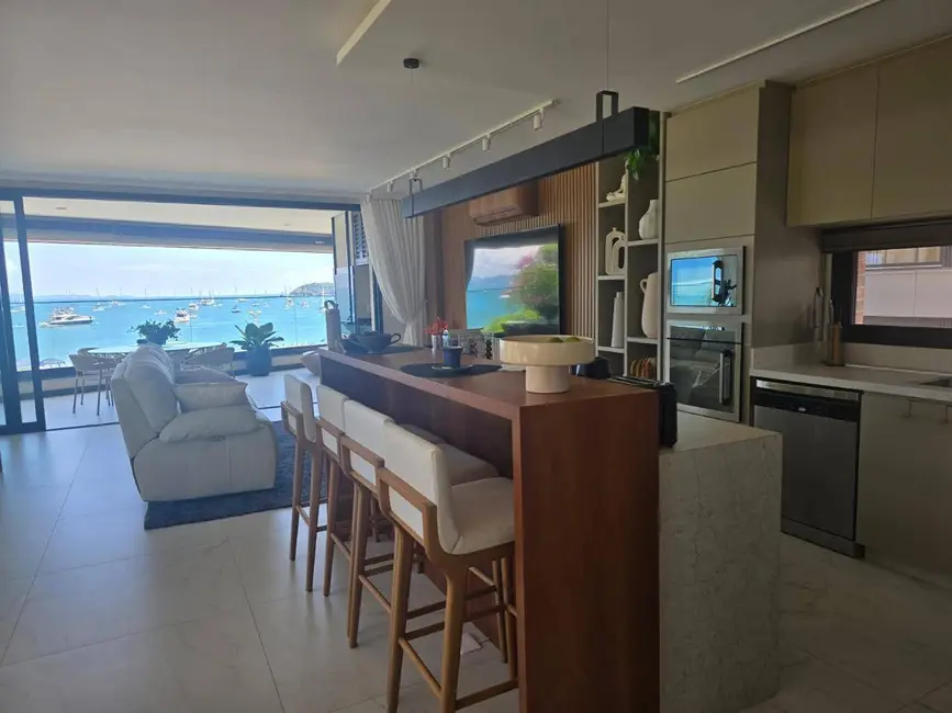 Apartamento com 3 quartos à venda, 253m2 em Jurerê, Florianopolis - SC - imagem 9 Foto 9 de Apartamento com 3 quartos à venda, 253m2 em Jurerê, Florianopolis - SC
