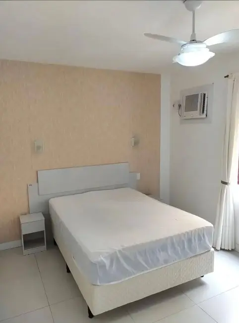 Foto 8 de Apartamento à venda em Canasvieiras, Florianopolis - SC