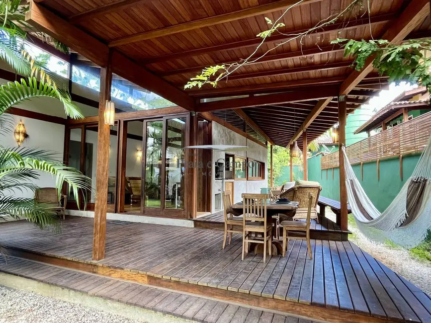 Foto 3 de Casa com 4 quartos à venda, 163m2 em Sao Sebastiao - SP