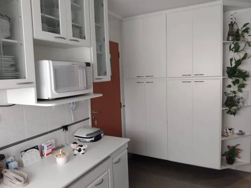 Foto 6 de Casa com 4 quartos à venda, 120m2 em Santa Teresinha, São Paulo - SP