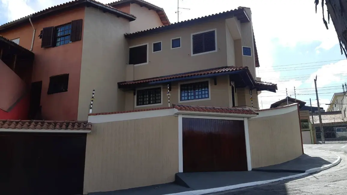 Foto 4 de Casa com 3 quartos à venda, 164m2 em Jardim Vila Galvão, Guarulhos - SP