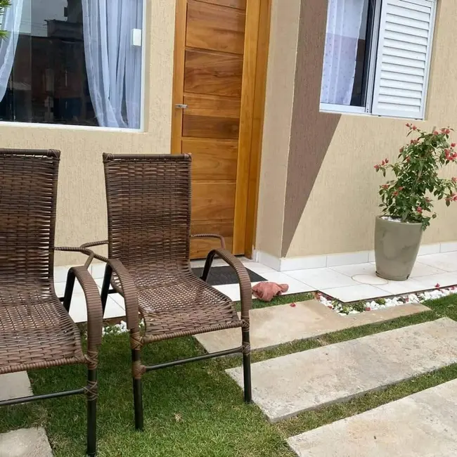 Foto 2 de Casa com 2 quartos à venda, 75m2 em Jardim Izildinha, Guarulhos - SP