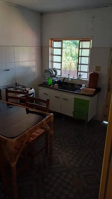 Chácara com 3 quartos à venda, 1600m2 em Guarulhos - SP - imagem 4 Foto 4 de Chácara com 3 quartos à venda, 1600m2 em Guarulhos - SP